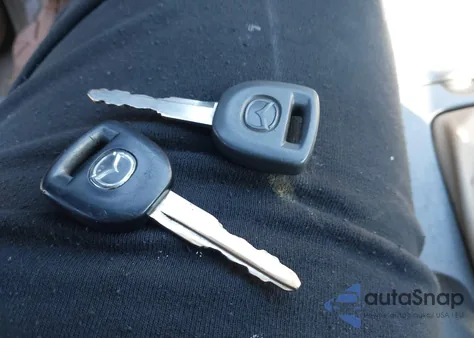 2005 Mazda Mazda6 I Sport из США, поврежденный, VIN 1YVHP80CX55M40674